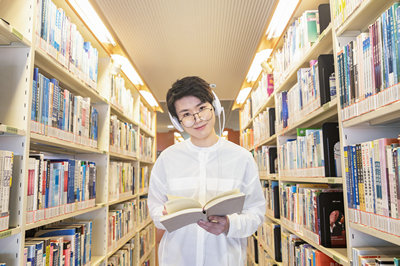 北京語(yǔ)言大學(xué)在職研究生