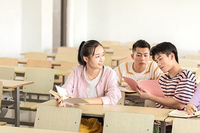 報(bào)考上海師范大學(xué)在職研究生可以選擇哪些專業(yè)？