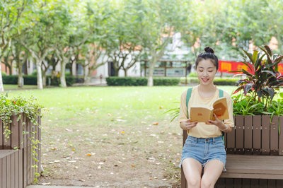 波蘭熱舒夫信息技術(shù)與管理大學(xué)國際碩士報(bào)名時(shí)間是在幾月份?