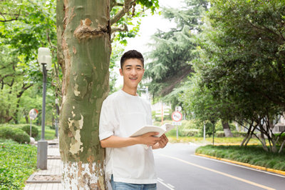 美國林肯大學(xué)國際碩士