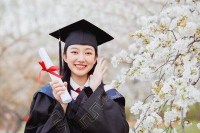 同等學力學費低的招生院校有哪些？
