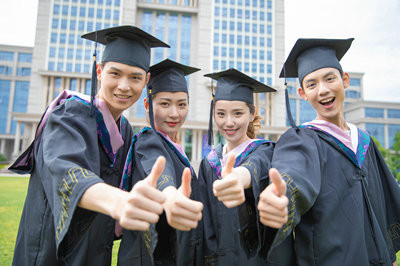 英語不好可以報(bào)考胡安卡洛斯國王大學(xué)國際碩士嗎？