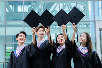 攻讀基礎(chǔ)醫(yī)學(xué)在職研究生有年齡限制嗎？