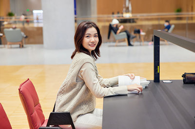 本科報考東南大學(xué)在職研究生需要學(xué)位證嗎？