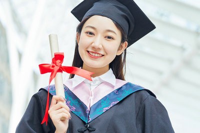 應(yīng)屆生可以申請美國卡羅爾大學(xué)國際碩士嗎？