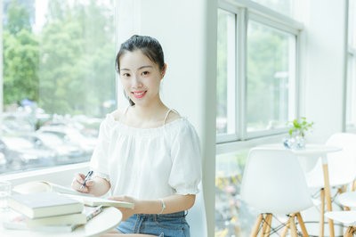 教師報(bào)考基礎(chǔ)醫(yī)學(xué)在職研究生有什么優(yōu)勢(shì)？