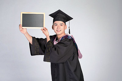本科有學(xué)位和本科無(wú)學(xué)位報(bào)考在職研究生要求一樣嗎？